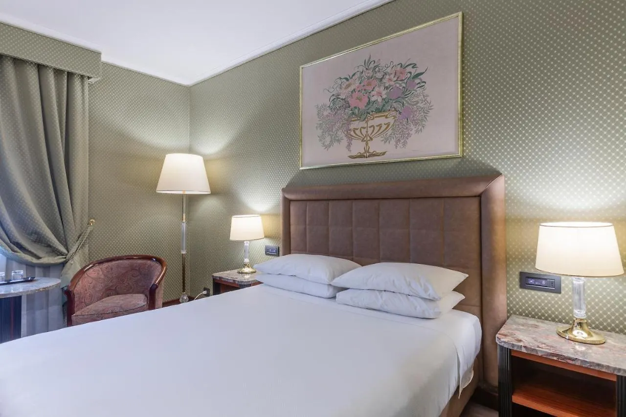 ****  Doria Grand Hotel Milánó Olaszország