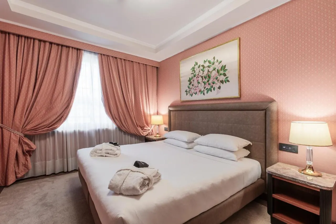 Doria Grand Hotel Milánó