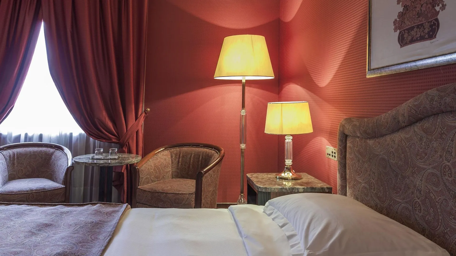 Doria Grand Hotel Milan 4*,
